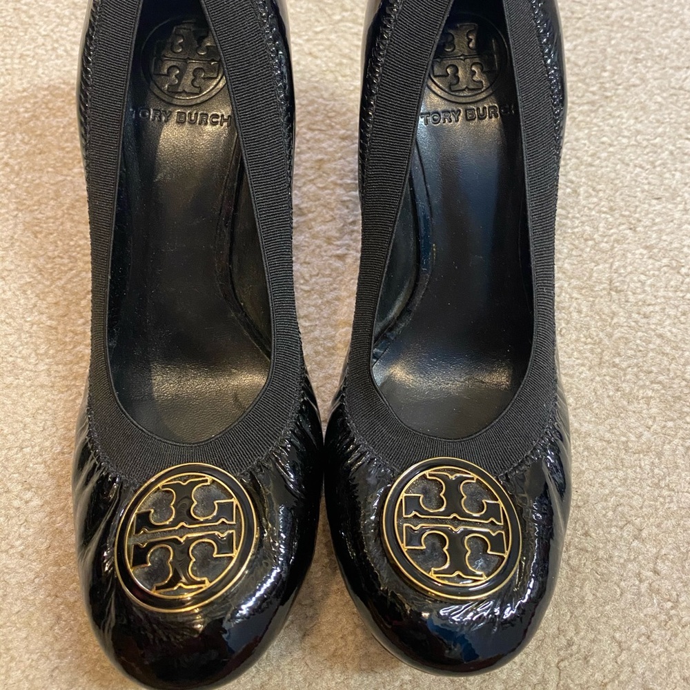Tory Burch size 7 black patent heels- super comfy!